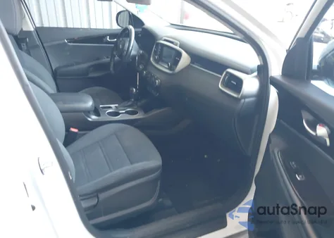 2017 Kia Sorento 2.4L Lx z USA, uszkodzony, nr VIN 5XYPG4A33HG254544